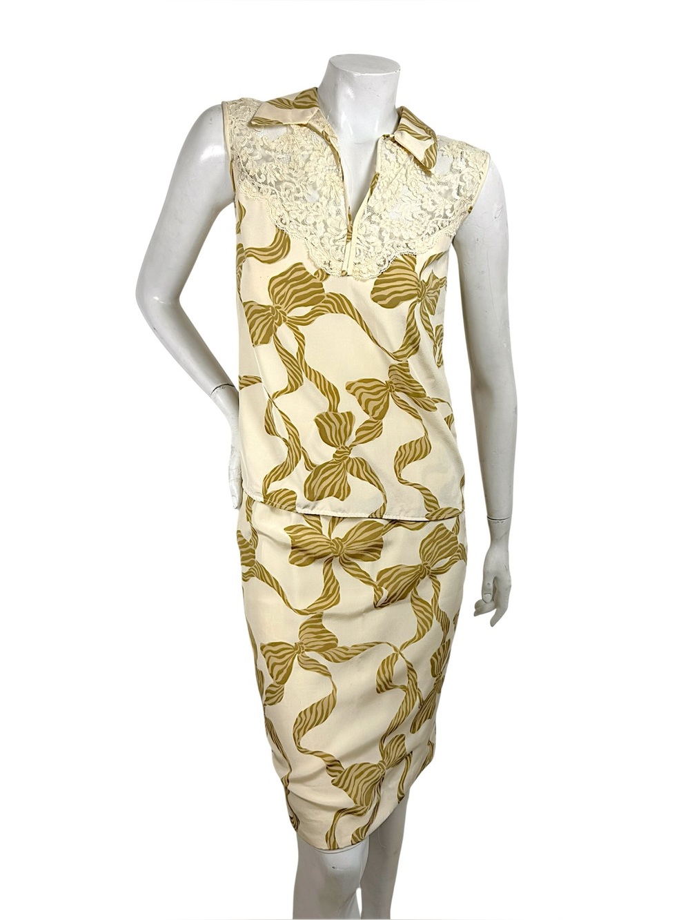 Valentino Vintage Silk Skirt Set Lace Collar Ivory Size S